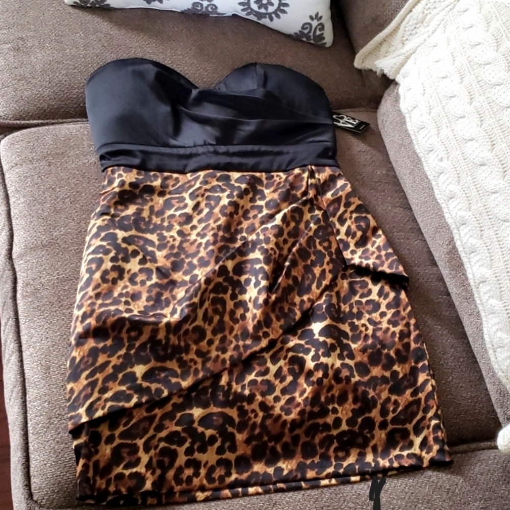 Love Tease black & leopard print strapless dress